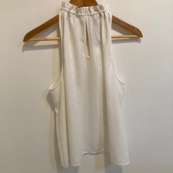 Kenzie sleeveless top - Picture 1 of 3